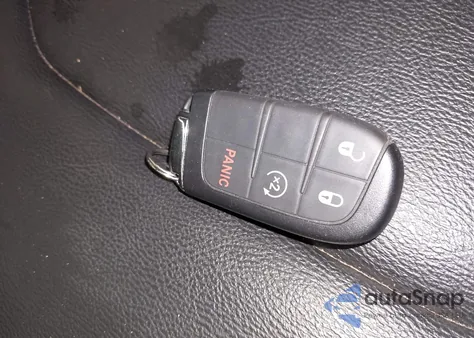 2023 Jeep Compass Limited 4X4 from USA, damaged, VIN 3C4NJDCN9PT573719